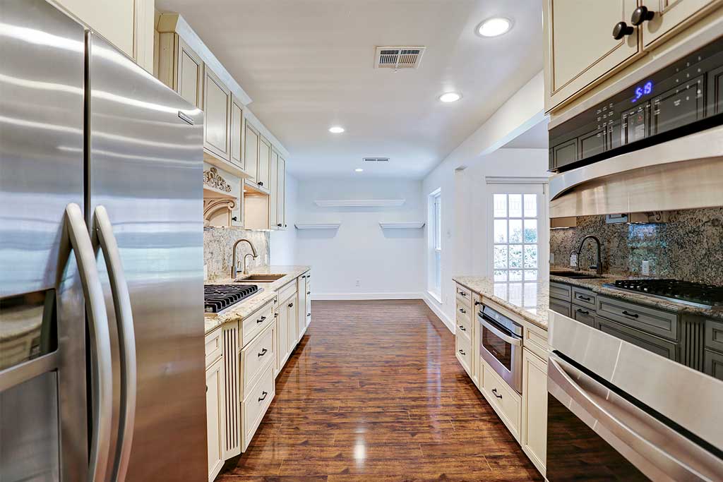 Deb Elm Design Kitchen